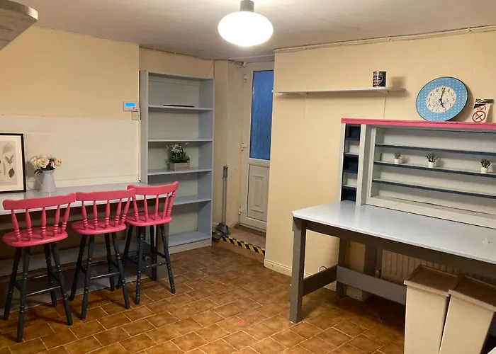 Σπίτι διακοπών Pink Door House In